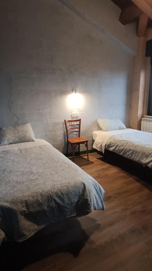 Murias de Rechivaldo Albergue De Peregrinos Casa Flor מראה חיצוני תמונה